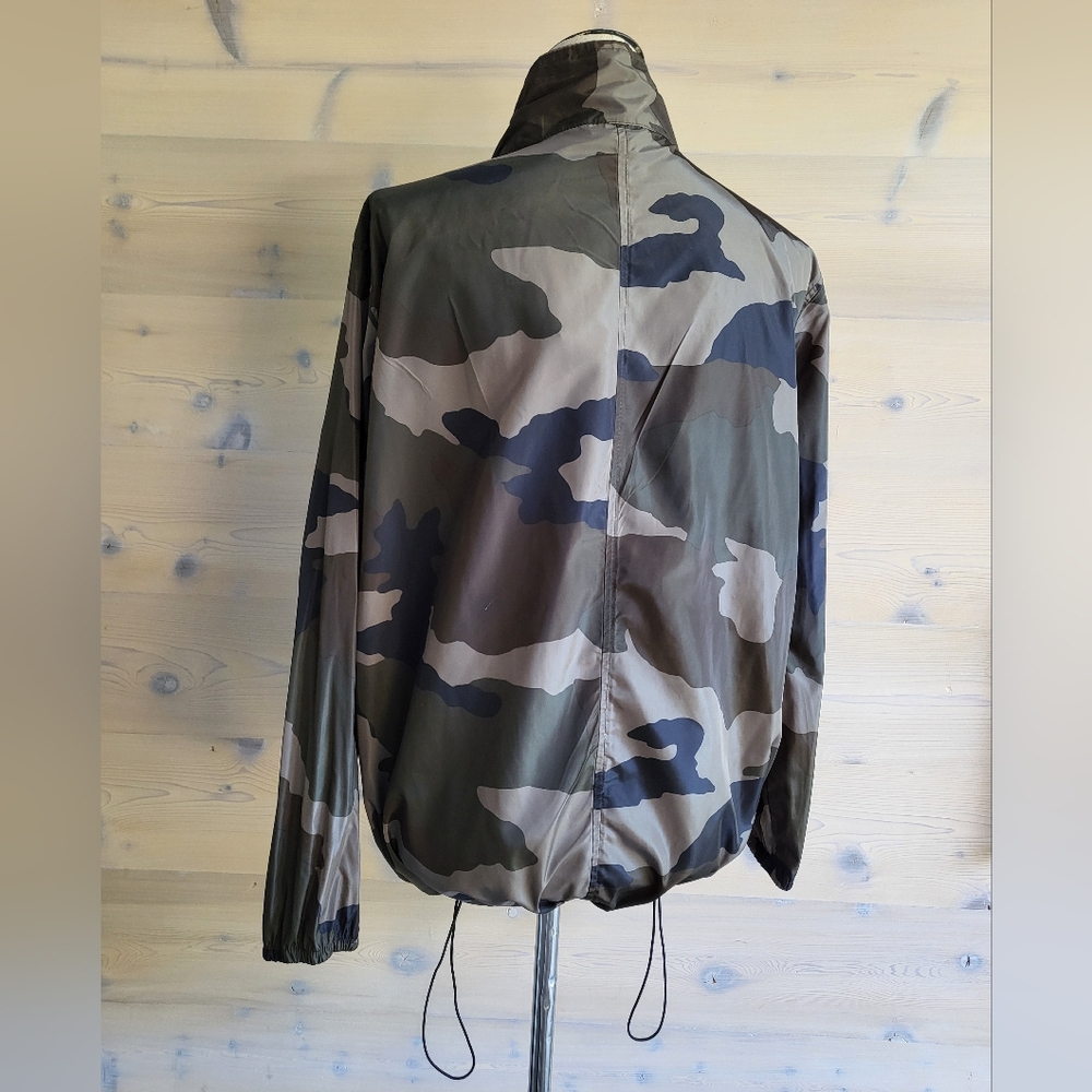 NWT Wild Fable Oversized Camo Camoflage Windbreaker Jacket size S - Picture 4 of 11